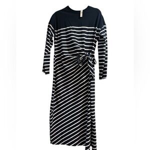 Madewell Black and White Striped Long Sleeve Dress